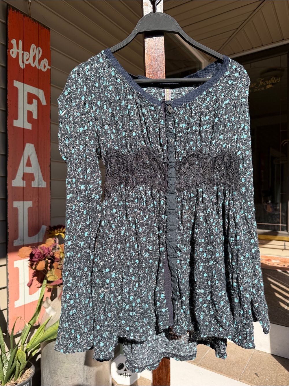 Vintage Free People Blue Floral Lace-Trim Button Front Blouse